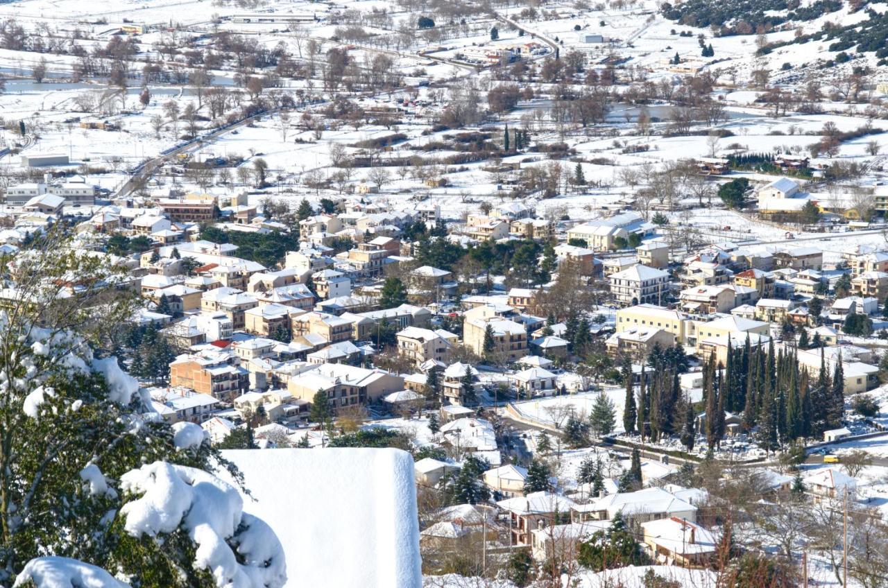 Levandes Houses Kalavryta Bagian luar foto